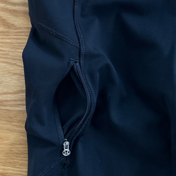 Lululemon Ice Queen 7/8 Running Tight (6) - Picture 9 of 16